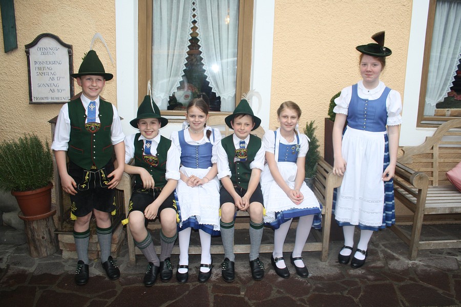 tracht_kinder